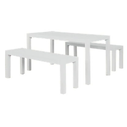 Matzo Dining Setting