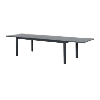 Matzo Dining Setting